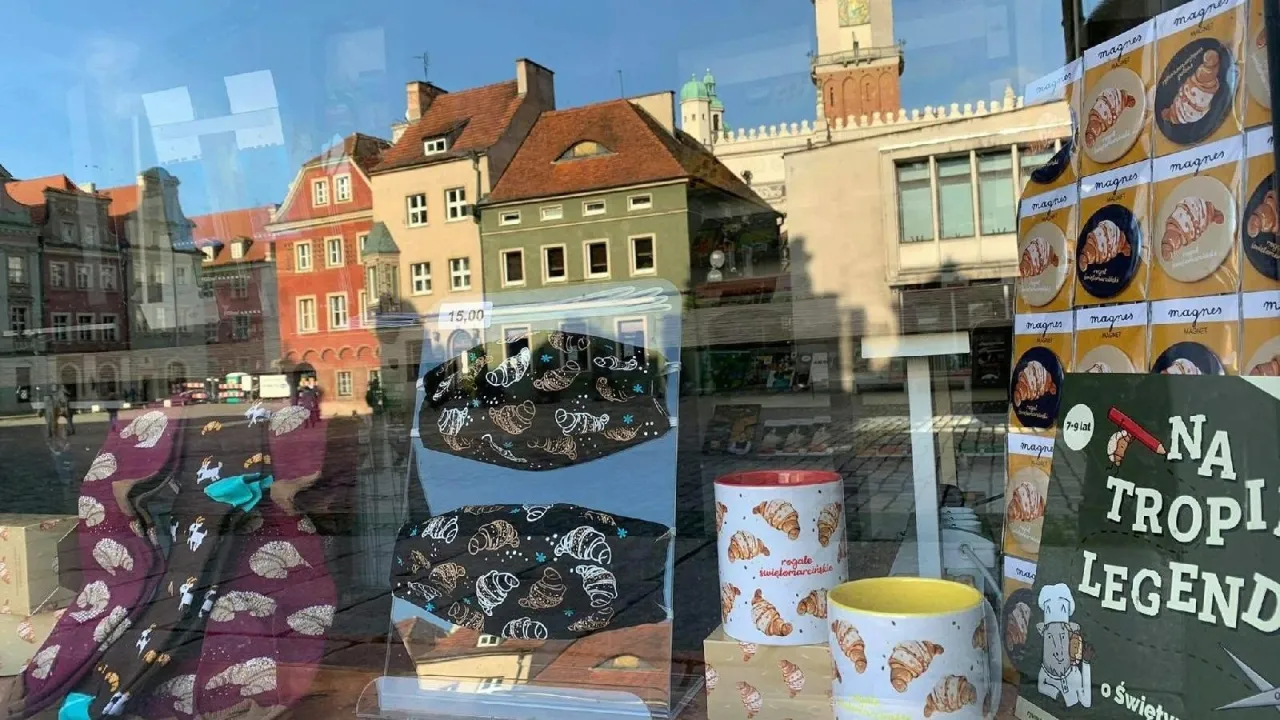 Zdjęcie Gdzie kupić najlepsze pamiątki z Poznania? Sprawdź sprawdzone miejsca i porady!