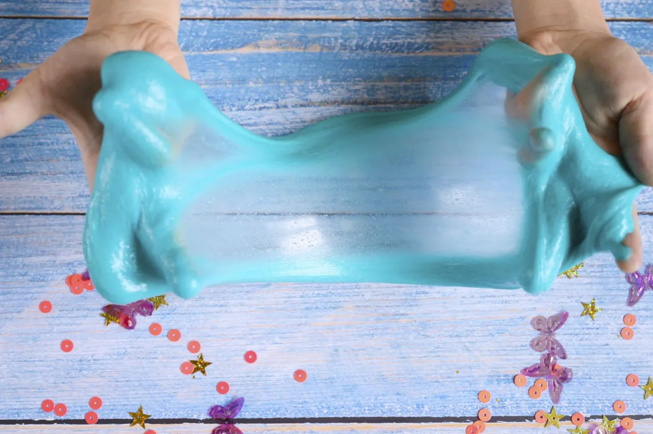 Zdjęcie Jak zrobić slime z pianki do golenia - prosta receptura krok po kroku