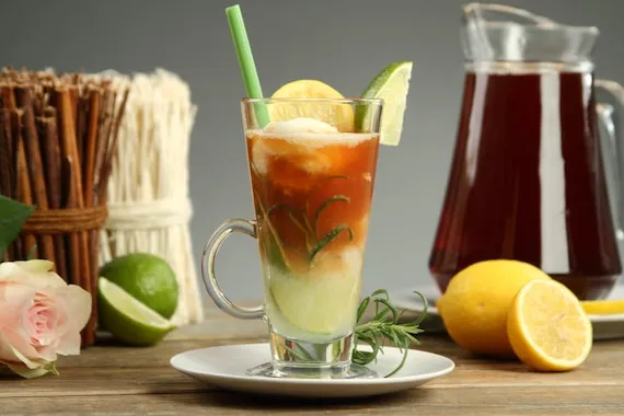 Zdjęcie Pyszne drinki z herbatą: odkryj wyjątkowe przepisy na napoje