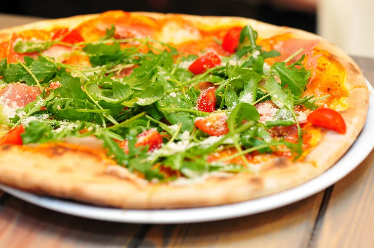 Zdjęcie Dlaczego pizza wychodzi twarda? Oto najczęstsze przyczyny i rozwiązania