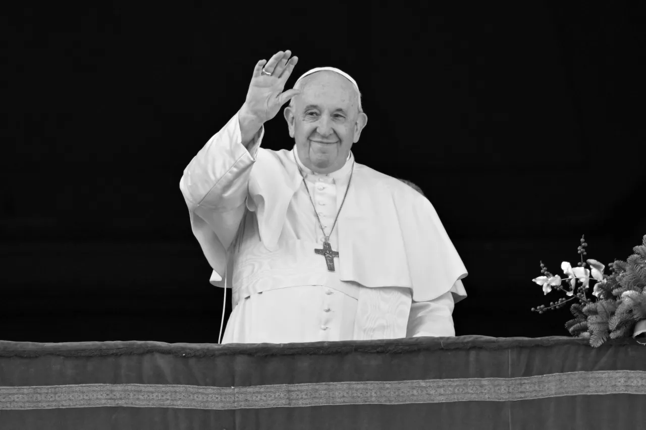 Zdjęcie Ile lat ma papież Franciszek? Zaskakujące fakty o jego życiu i zdrowiu