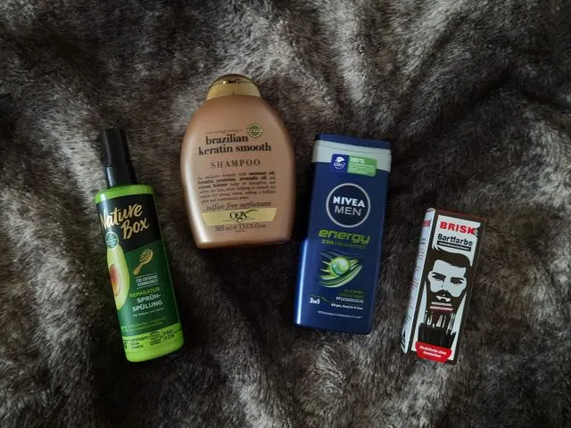 Zdjęcie Organix szampon wygładzający z brazylijską keratyną - uniknij zniszczonych włosów