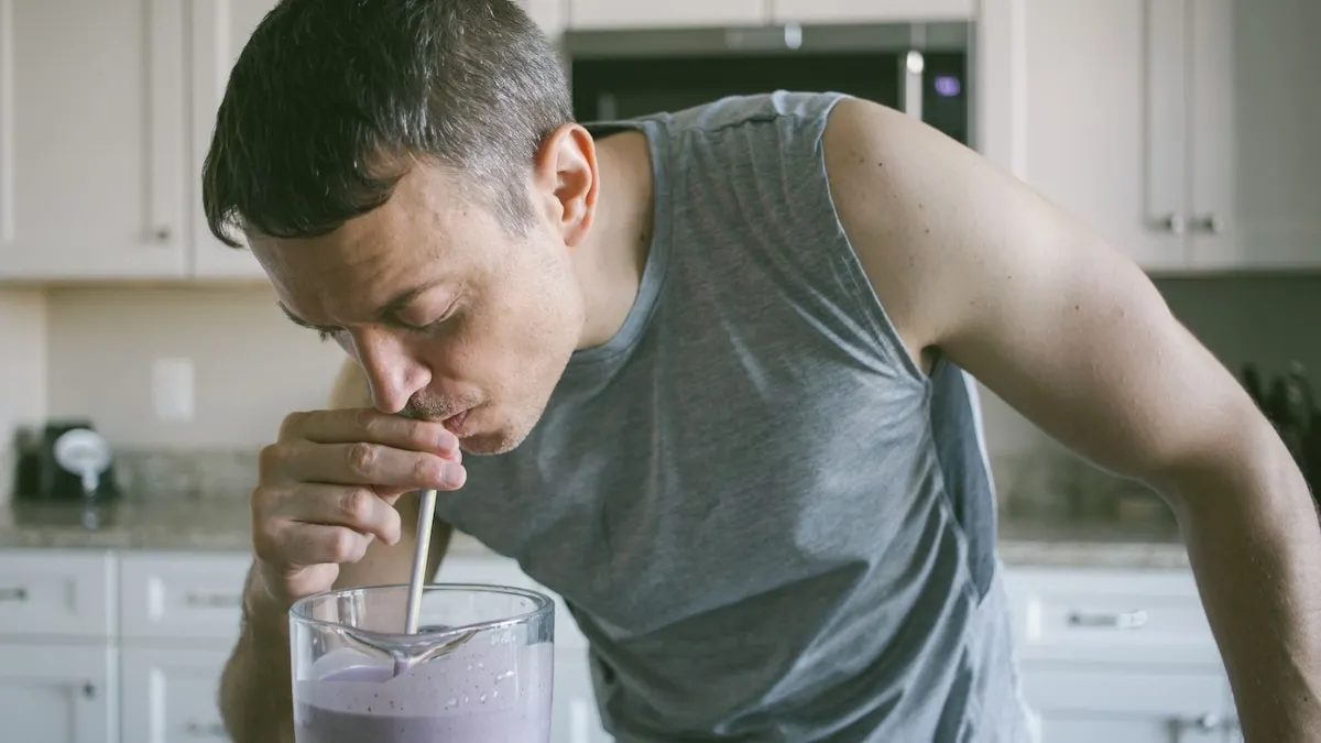 Zdjęcie ¿Batido de proteínas antes o después de entrenar? Mejora tu rendimiento
