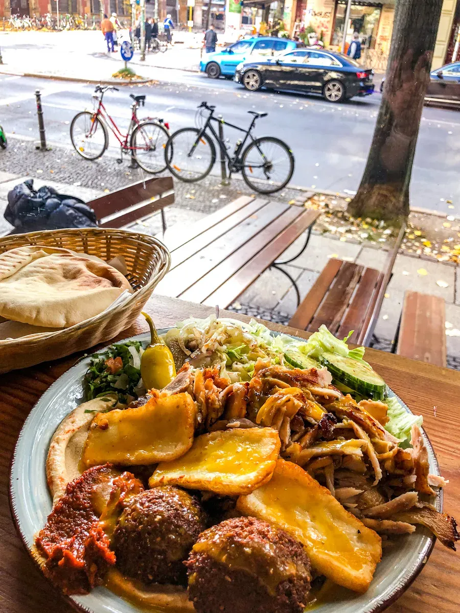 Zdjęcie Co zjeść w Lublinie? Odkryj najlepsze lokalne smaki i restauracje