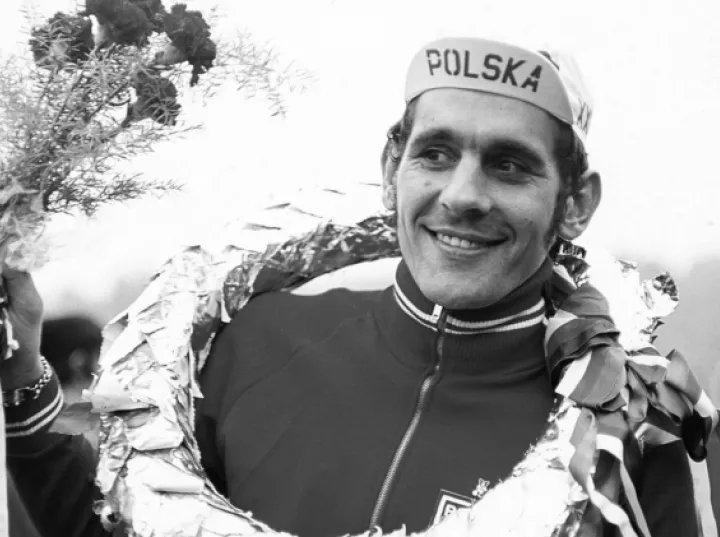 Zdjęcie Ryszard Szurkowski: legenda polskiego kolarstwa - życie i sukcesy