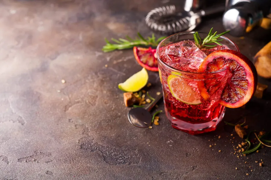 Zdjęcie Najlepsze drinki z wódki żurawinowej, które musisz spróbować