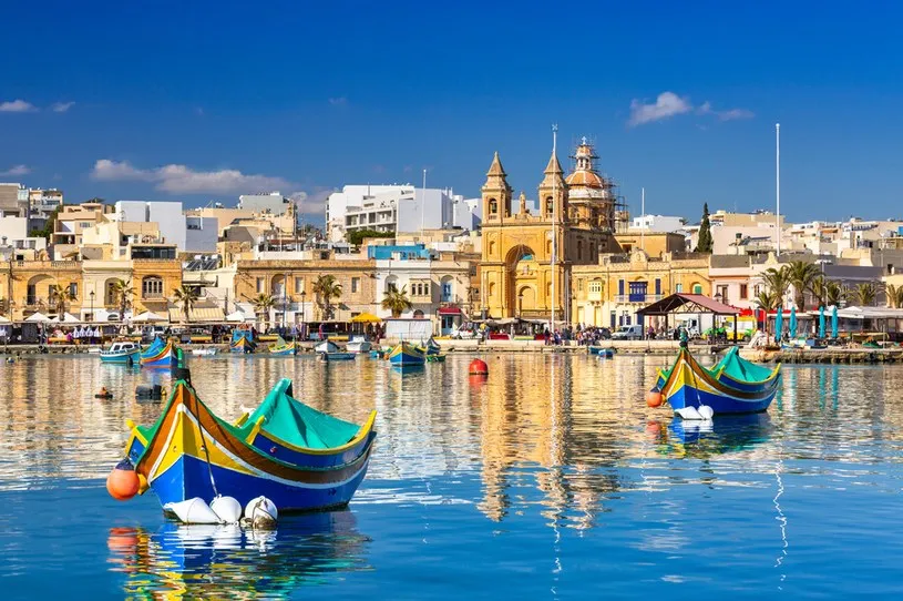 Zdjęcie Malta: Idealna pora roku na niezapomniane wakacje bez tłumów i upału