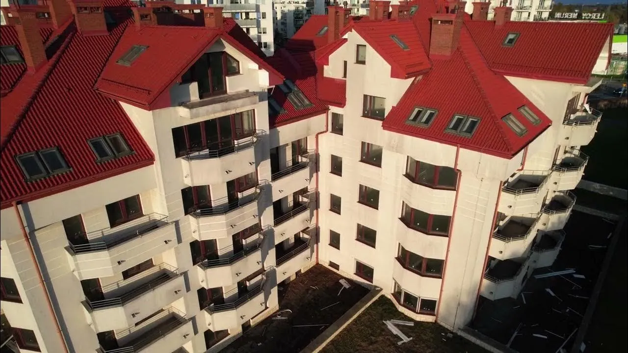 Zdjęcie Osiedle w Warszawie: Zasadowa i Starodęby - Ciekawe kontrasty architektury