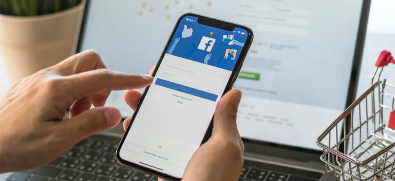 Zdjęcie Jak pobrać wszystkie zdjęcia z Facebooka i uniknąć utraty danych