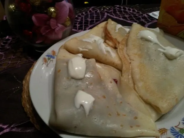 Zdjęcie Przepis na ciasto naleśnikowe z cukrem waniliowym, które zachwyca smakiem