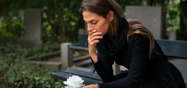 Zdjęcie Czy bank zabiera pieniądze po śmierci? Sprawdź, co musisz wiedzieć