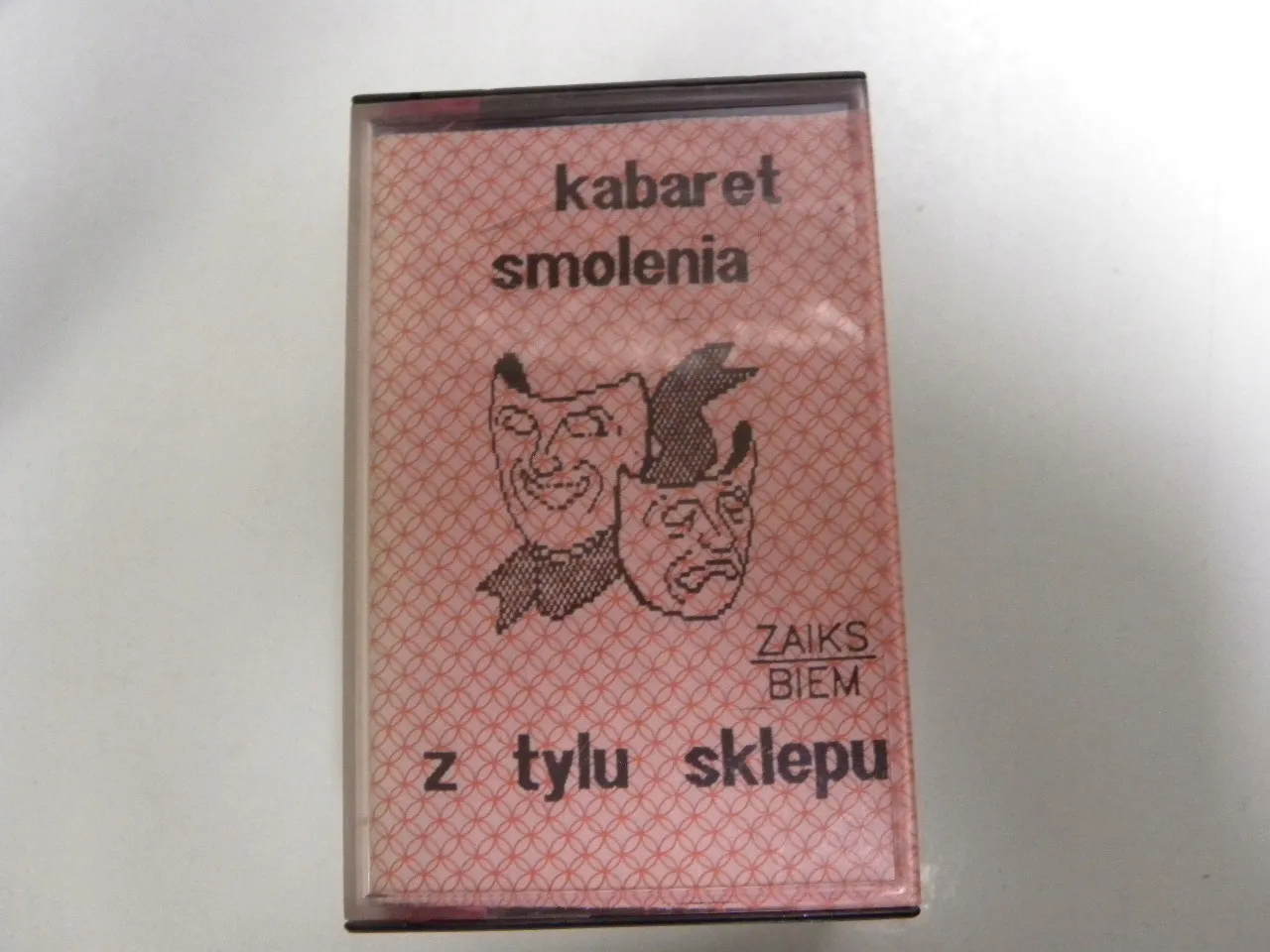 Zdjęcie Kabaret Smolenia: Historia, skecze i wpływ Bohdana Smolenia na kulturę