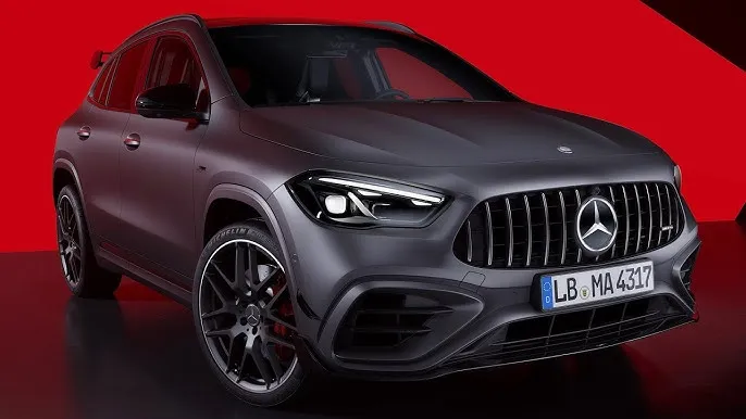 Mercedes-AMG GLA 45 S 4MATIC+ 2024 dynamiczne ujęcie