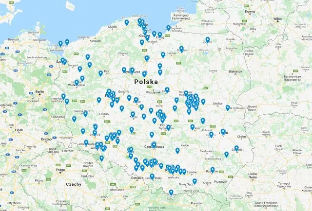 Mapa Polski z zaznaczonymi plac&oacute;wkami NFZ stomatologia