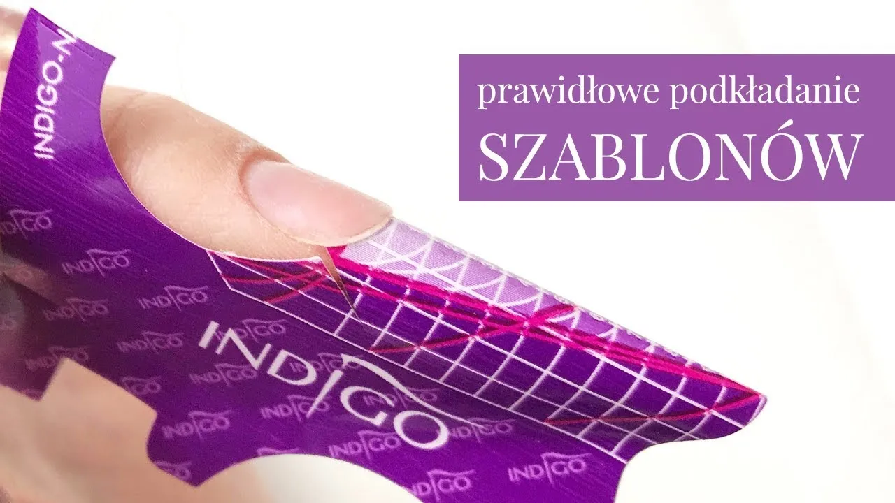 prawidłowo założony szablon do przedłużania paznokci