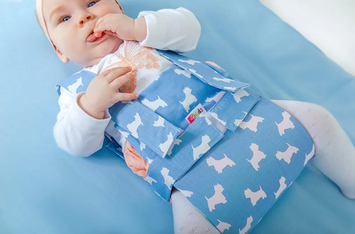 dziecko w poduszce Frejki