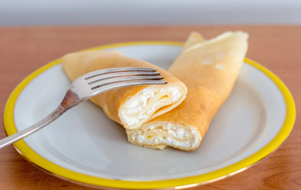 składniki naleśników serowych