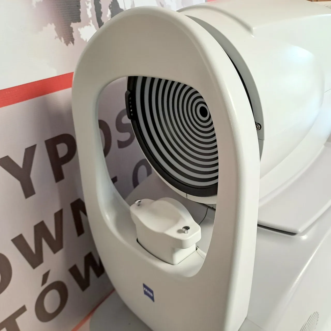 keratometr i topograf rog&oacute;wki