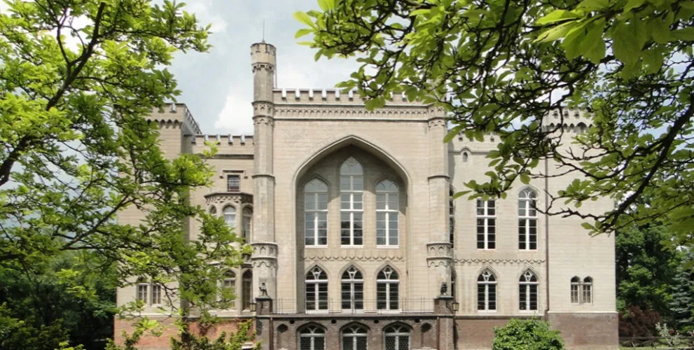Zdjęcie Atrakcje Kórnik - Odkryj najpiękniejsze miejsca i ich historię