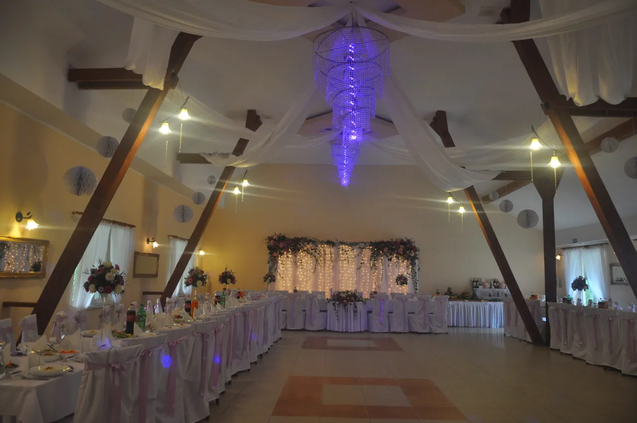 Leśny Dworek Kielce wesele dekoracje