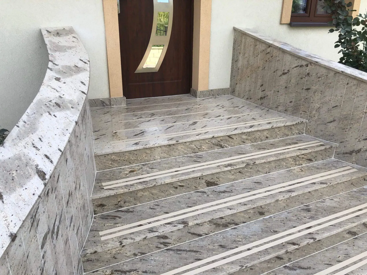 Projektowanie schodów kamiennych