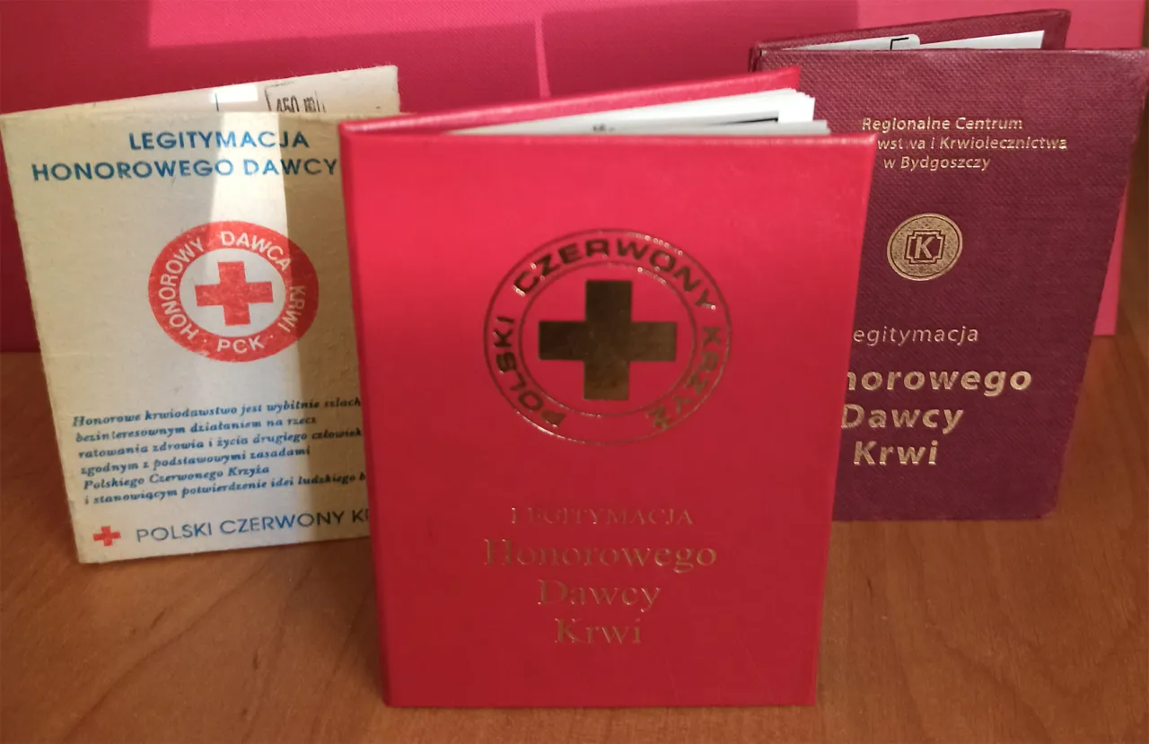 Legitymacja Zasłużonego Honorowego Dawcy Krwi wz&oacute;r