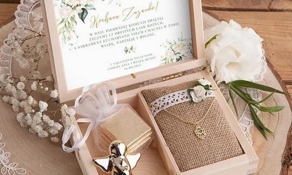 Prezenty komunijne rzeczowe i niematerialne