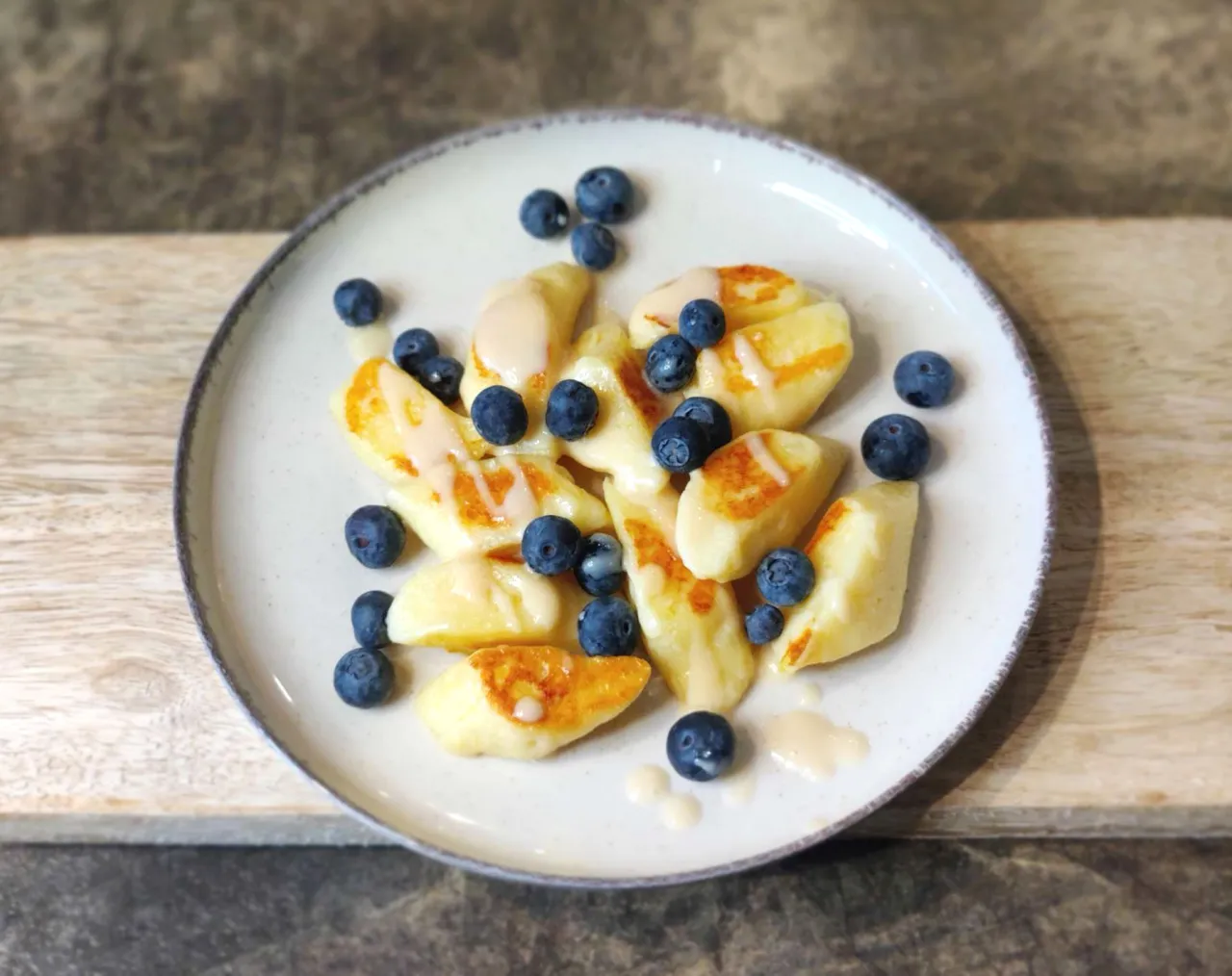 Kopytka z twarogiem i jogurtem