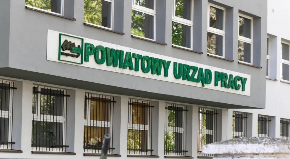 Powiatowy Urząd Pracy logo budynek