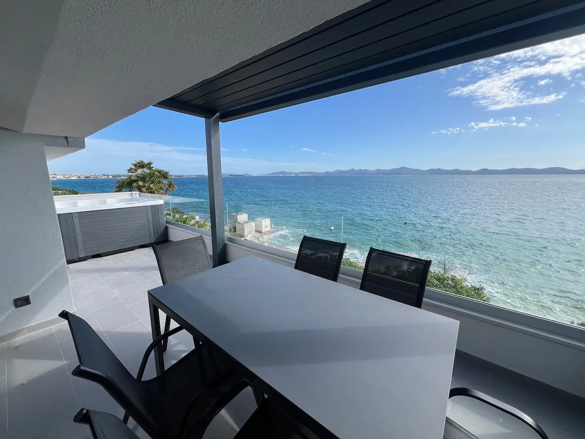 Chorwacja noclegi apartamenty widok na morze