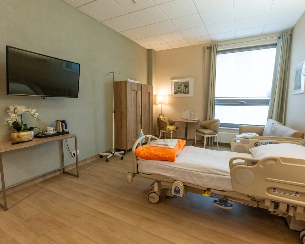 Szpital Medicover sala porodowa komfortowa