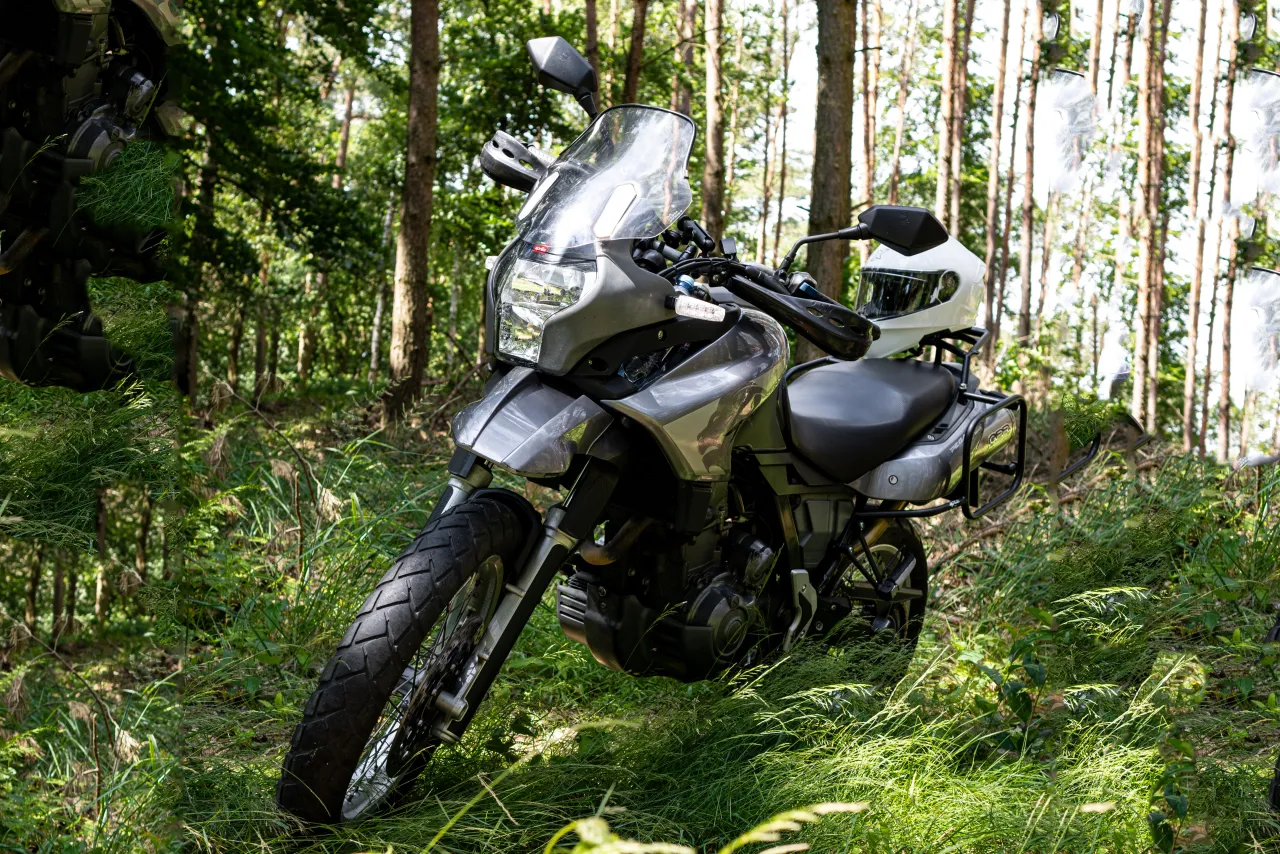 Aprilia Pegaso 650 lokalizacja korków spustowych oleju