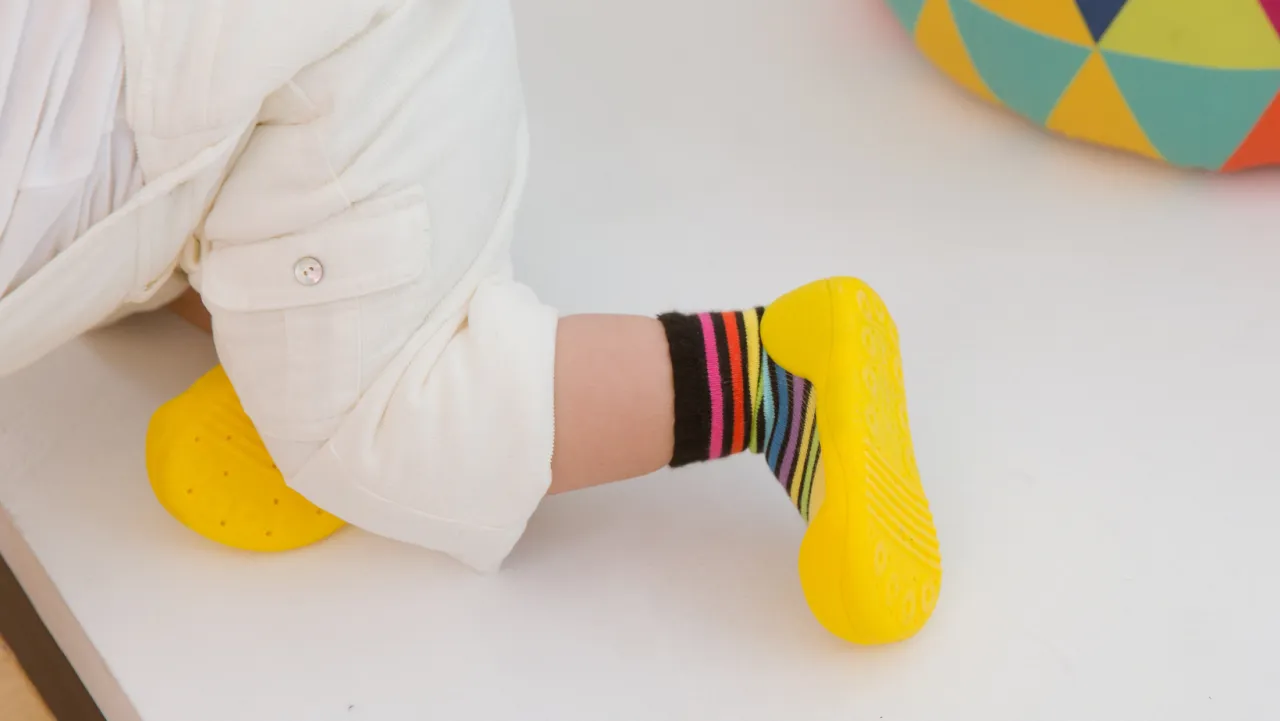 cechy dobrych pierwszych but&oacute;w dla dziecka