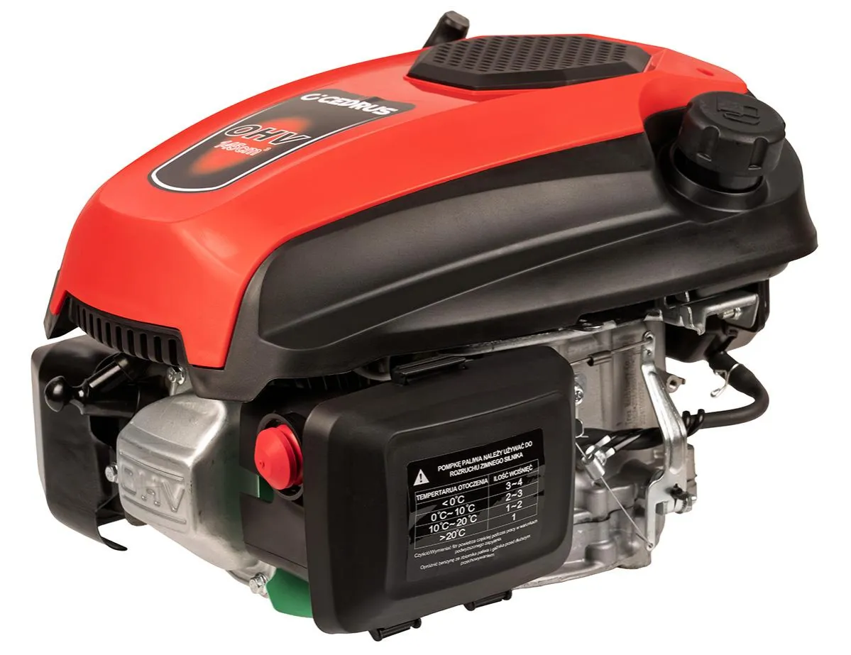 Silnik kosiarki spalinowej Cedrus OHV 145 cm³. Na obudowie znajduje się instrukcja dotyczące tego, jakie paliwo do kosiarki spalinowej używać w zależności od temperatury.