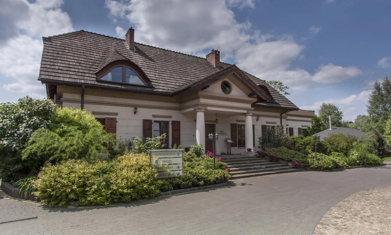 Zdjęcie Niezapomniany wypoczynek w Dworku nad Pilicą – atrakcje i usługi