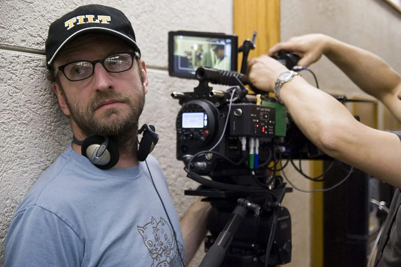 Steven Soderbergh kręci film iPhonem