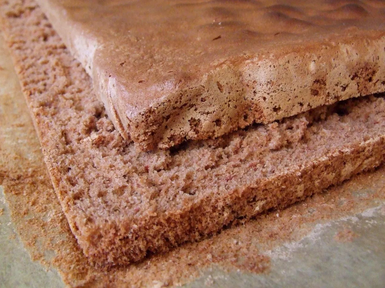 Składniki na biszkopt czekoladowy