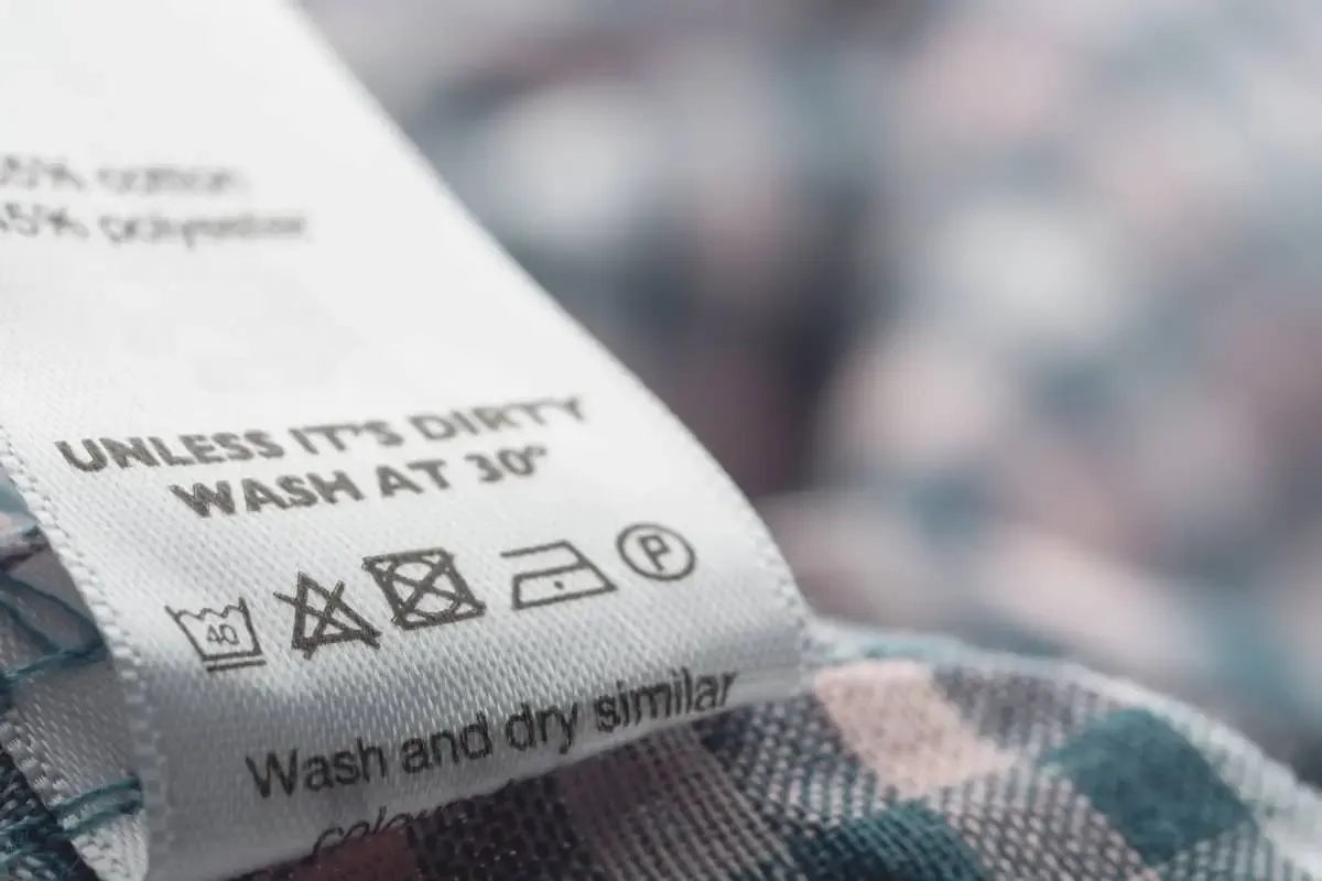 Metka z informacją o składzie materiału