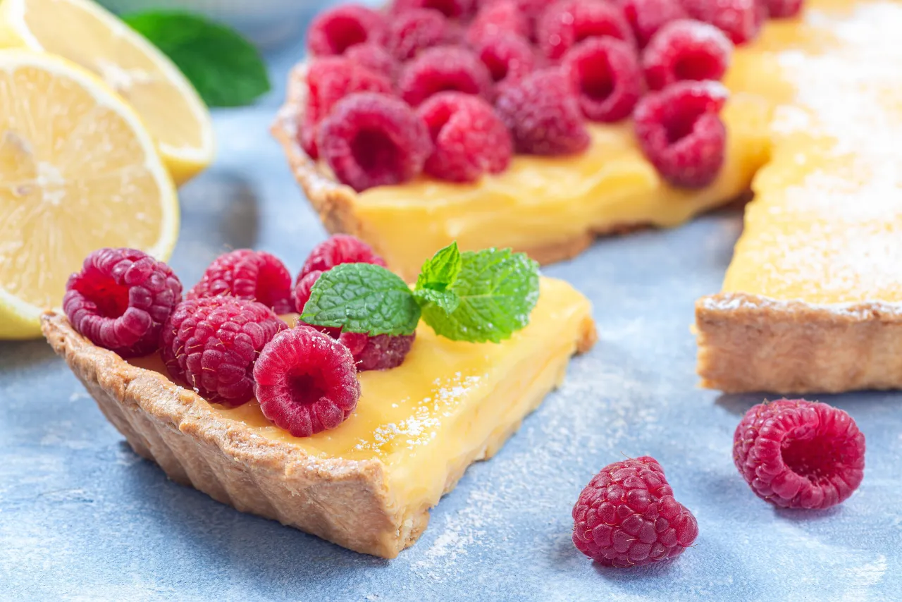 r&oacute;żne kremy do tarty