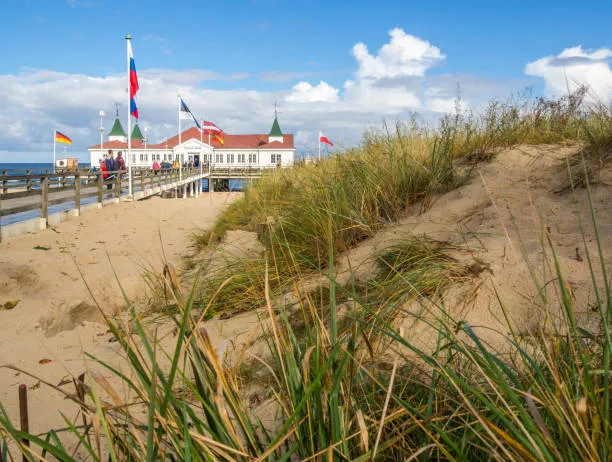 Ostseestrand Ahlbeck Dünen und Meer