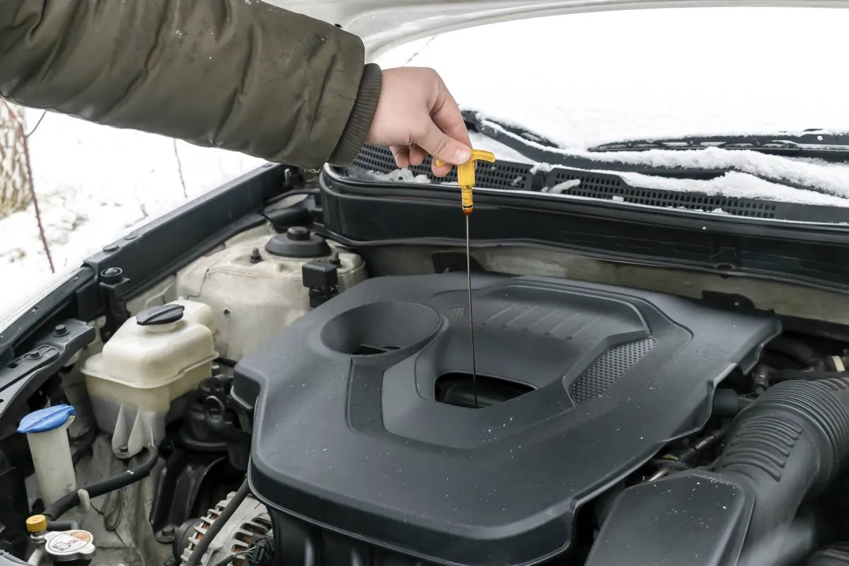 uszkodzony silnik brak oleoju