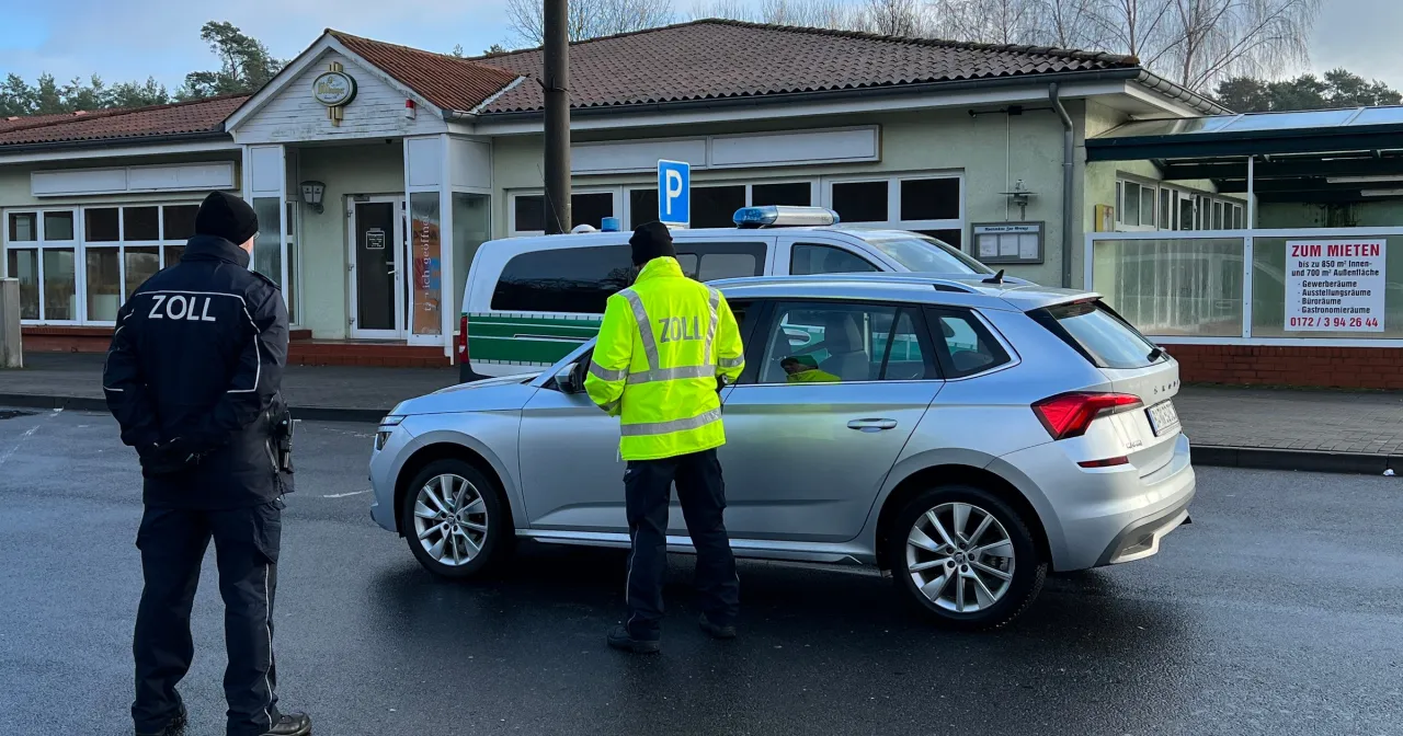 niemiecka kontrola celna samochodu