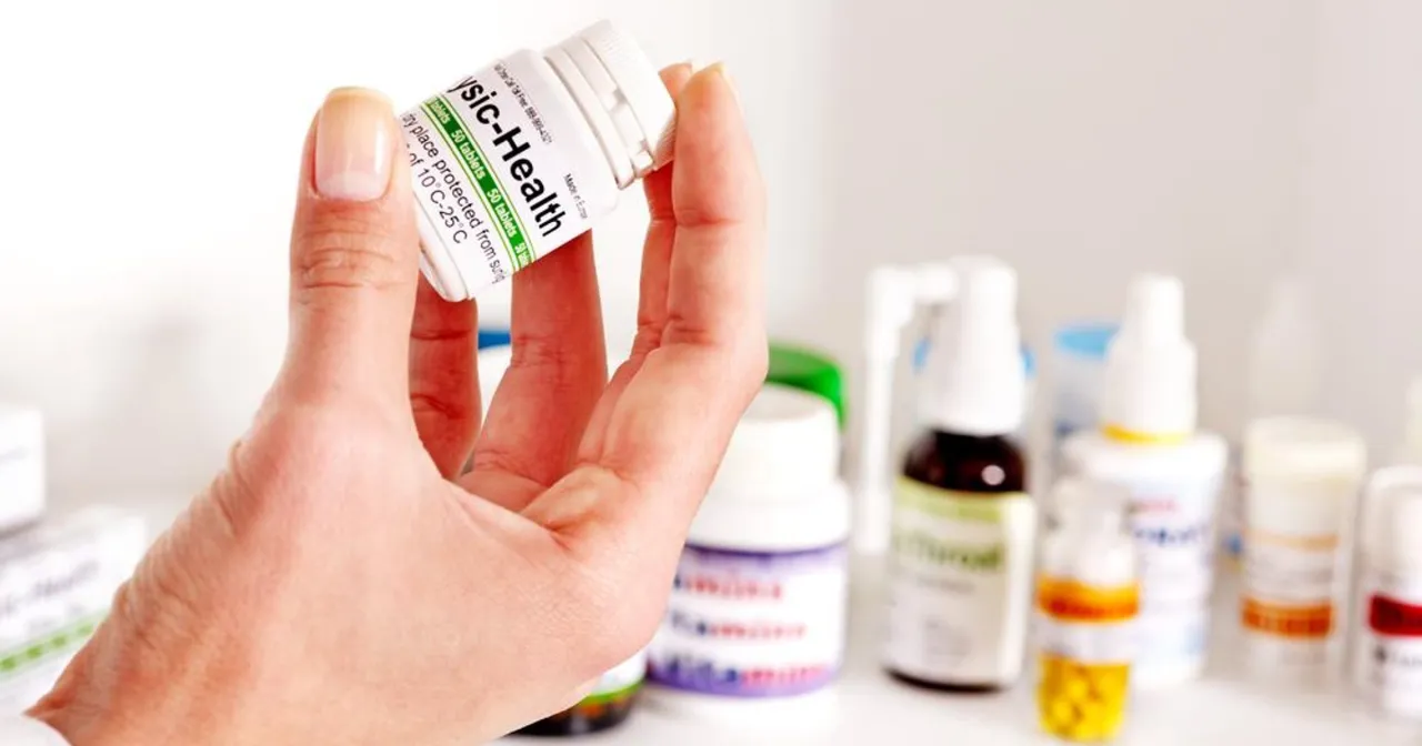 czym popijać leki grafika