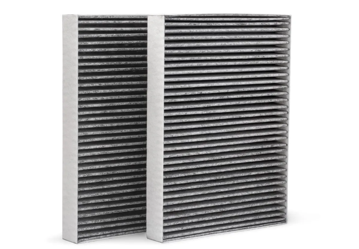 filtr kabinowy zwykły a węglowy por&oacute;wnanie