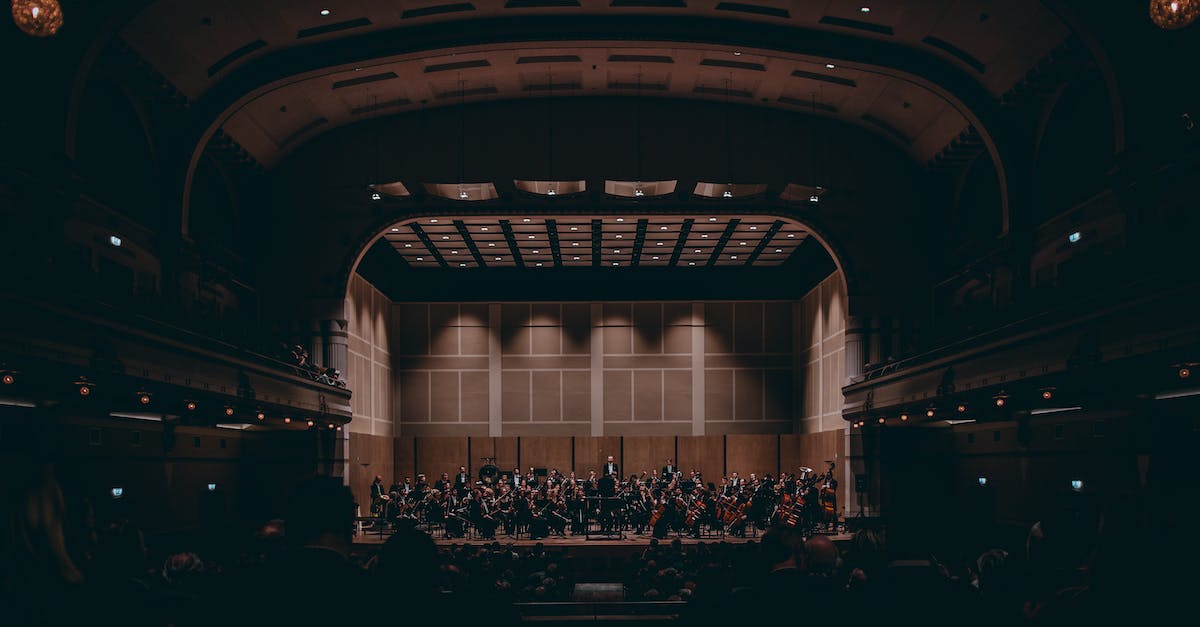 Sekcja dęta - charakterystyka instrumentów i rola w orkiestrze