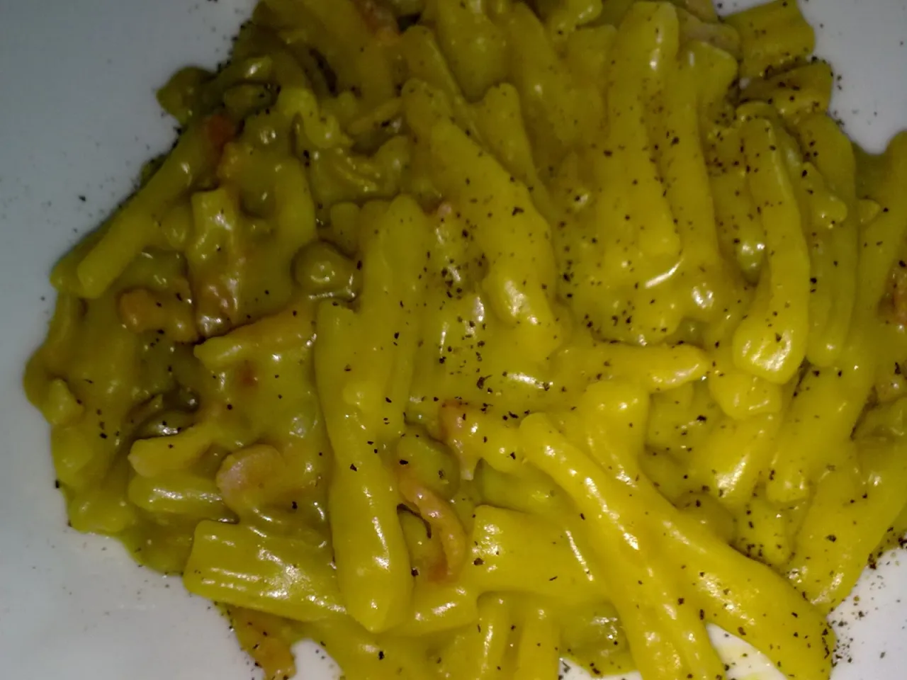 pasta piselli pancetta cremosa