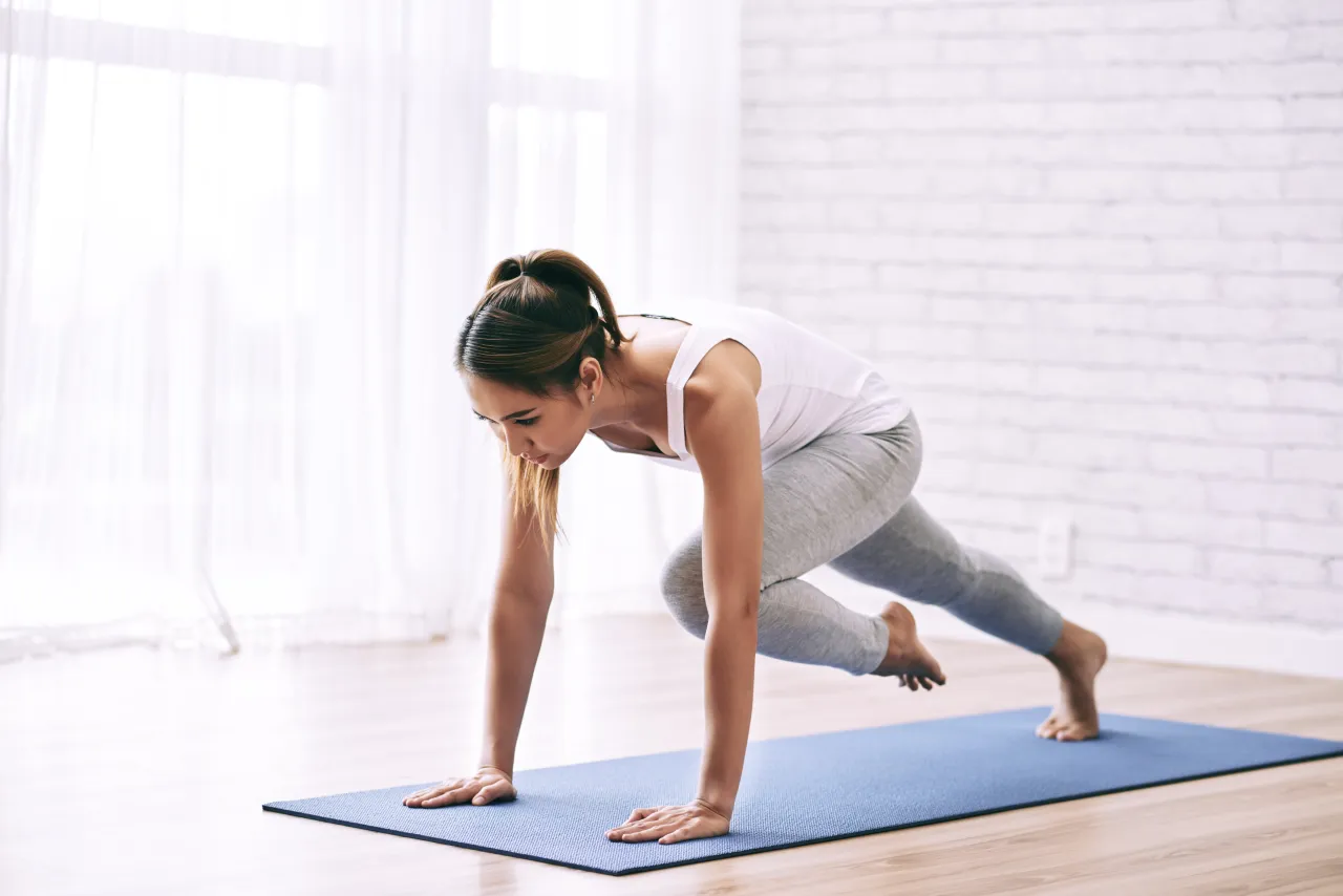 różne warianty deski ćwiczenia