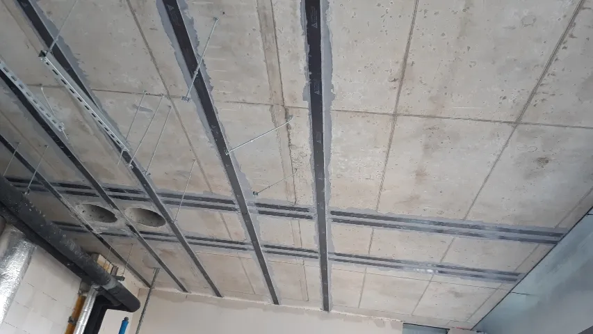 Zdjęcie Jak wzmocnić strop betonowy: Najlepsze metody wzmacniania stropu