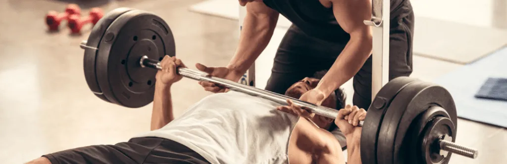 błędy w treningu siłowym przetrenowanie zła technika