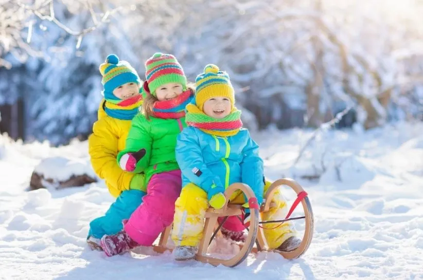 Rodzaje ocieplanych spodni dla dziewczynki porównanie